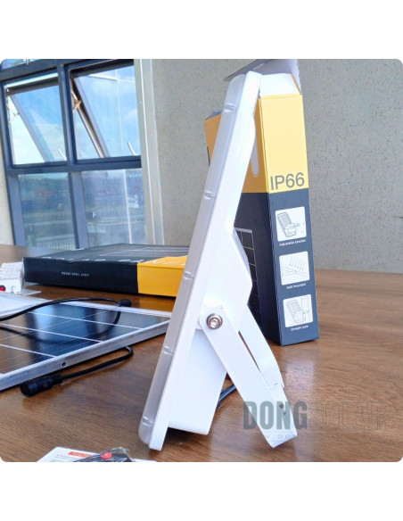 Solar FLOOD Light 300W Premium Daylight White