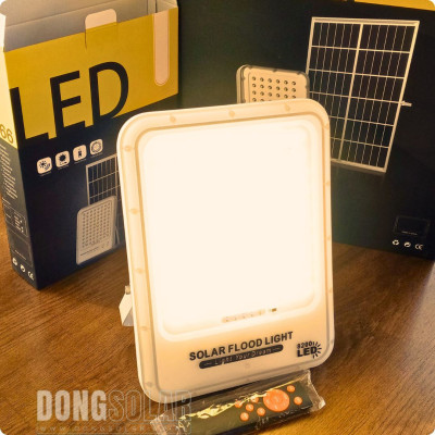 200W Solar Flood Light Warm White