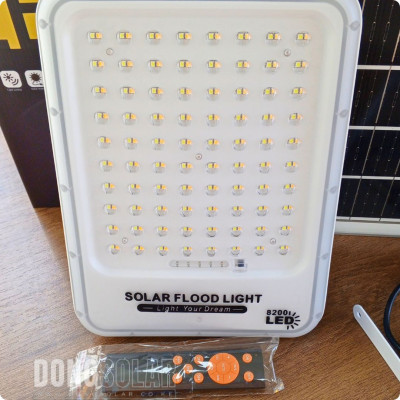 200W Solar Flood Light Warm White