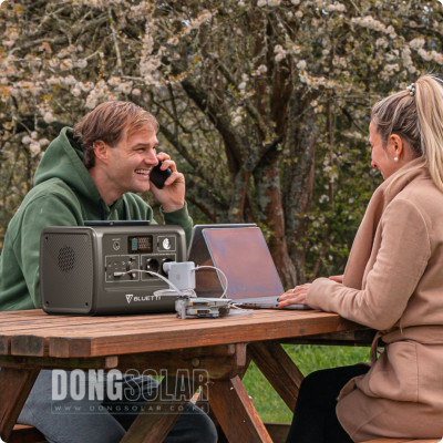 Bluetti 1000W Powerstation EB70 716Wh (Surge 1400W)