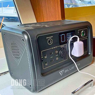Bluetti 1000W Powerstation EB70 716Wh (Surge 1400W)