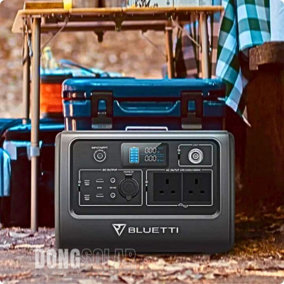 Bluetti 1000W Powerstation EB70 716Wh (Surge 1400W)