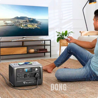 Bluetti 1000W Powerstation EB70 716Wh (Surge 1400W)