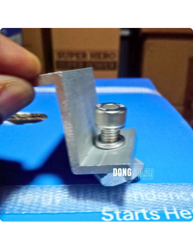 Aluminum End Clamps for Roof Mounting