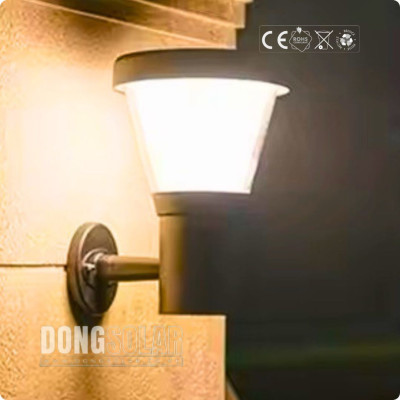 15W Solar Wall Light Warm White DS2106