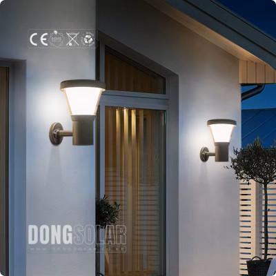 15W Solar Wall Light Warm White DS2106