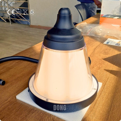 Solar Wall Light Warm White 15W DS2106