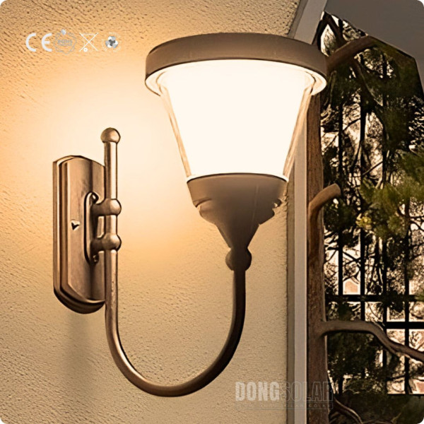 Solar Wall Light Warm White 15W DS2106