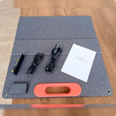 100W Portable Solar panel  with USB-c, USB3.0 and DC Output 18V