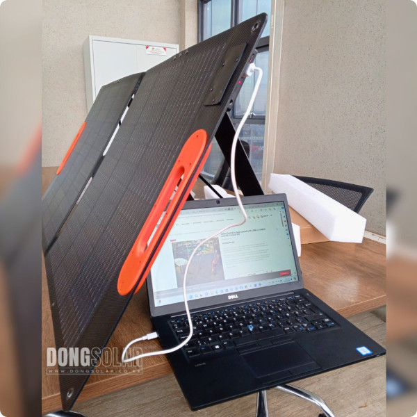 100W Portable Solar panel  with USB-c, USB3.0 and DC Output 18V