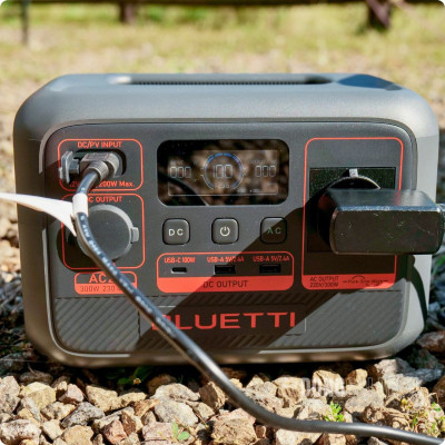 Bluetti 300W Powerstation AC2P 230.4Wh (Surge 600W)
