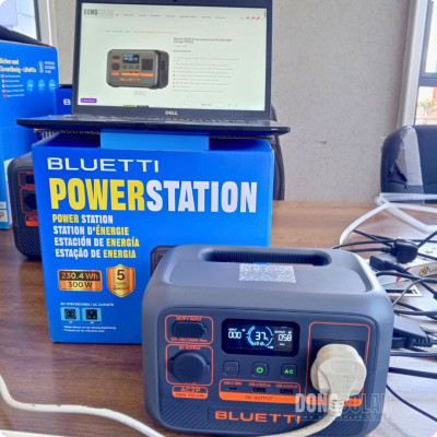 Bluetti 300W Powerstation AC2P 230.4Wh (Surge 600W)