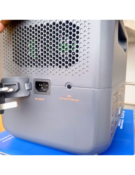 BLUETTI Premium 100 V2 Portable Power Station | 2000W 1024Wh