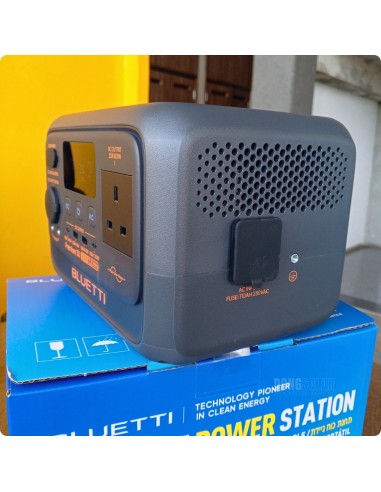 BLUETTI Premium 30 V2 Portable Power Station | 600W 320Wh