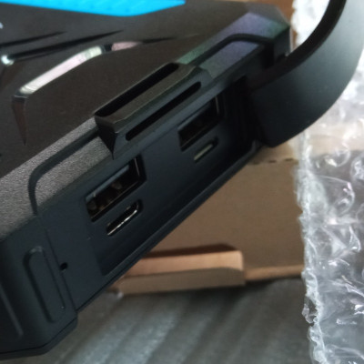 36000mAh Qi Solar Powerbank 18w BLUE