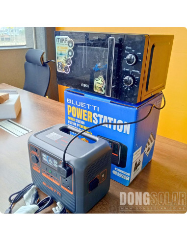 BLUETTI AC70P Portable Power Station | 1000W 864Wh