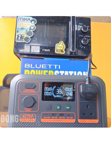 BLUETTI AC70P Portable Power Station | 1000W 864Wh