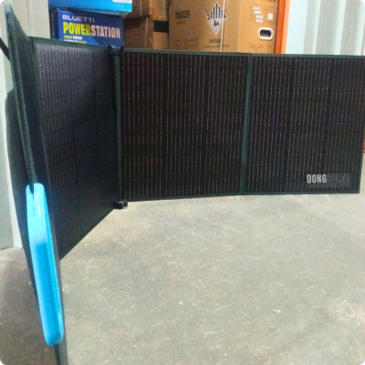 Bluetti PV200 200 W Portable Solar Panel – Kenya | Dong Solar