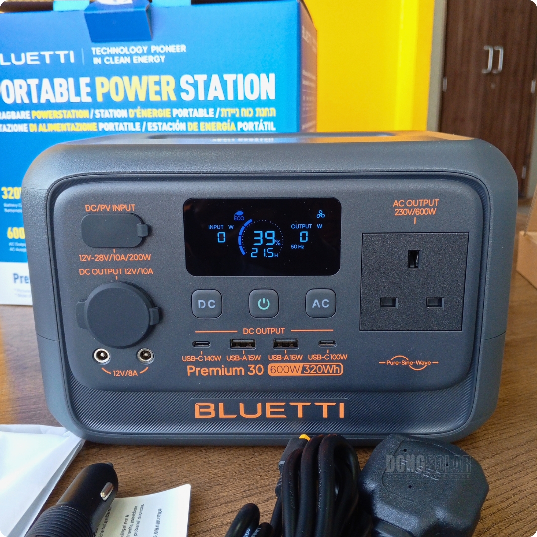BLUETTI Premium 30 V2 Solar Bundle | 600W 320Wh Portable Power Station + 200W Foldable Solar Panel