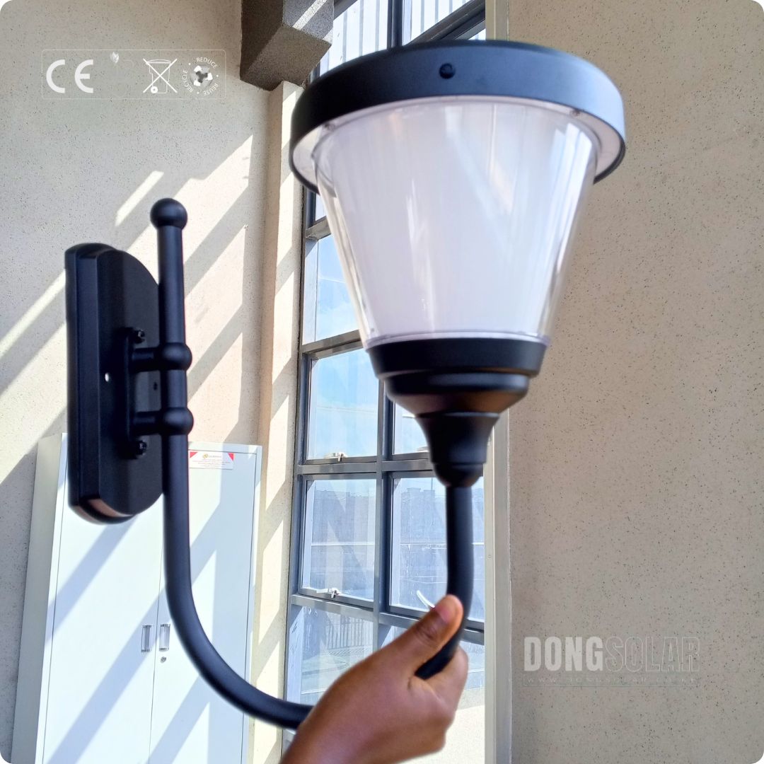 Solar Wall Light Warm White 15W DS2106