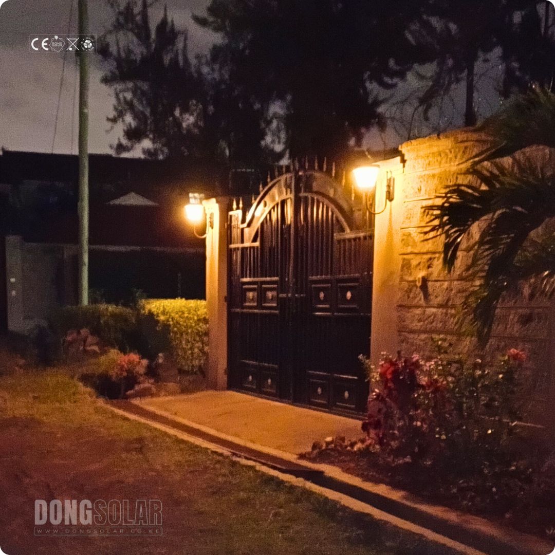 Solar Wall Light Warm White 15W DS2106