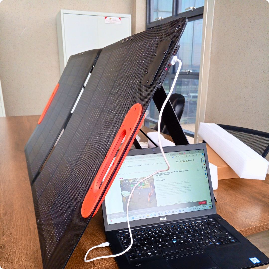100W Portable Solar panel  with USB-c, USB3.0 and DC Output 18V