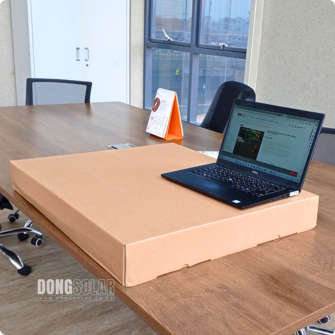 100W Portable Solar panel  with USB-c, USB3.0 and DC Output 18V