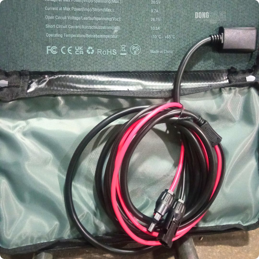 200W Portable Solar panel  Bluetti PV200