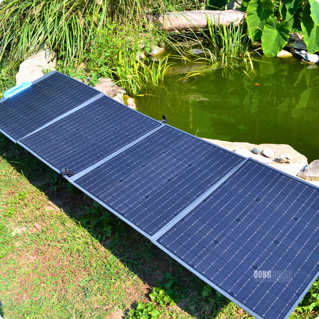 200W Portable Solar panel  Bluetti PV200