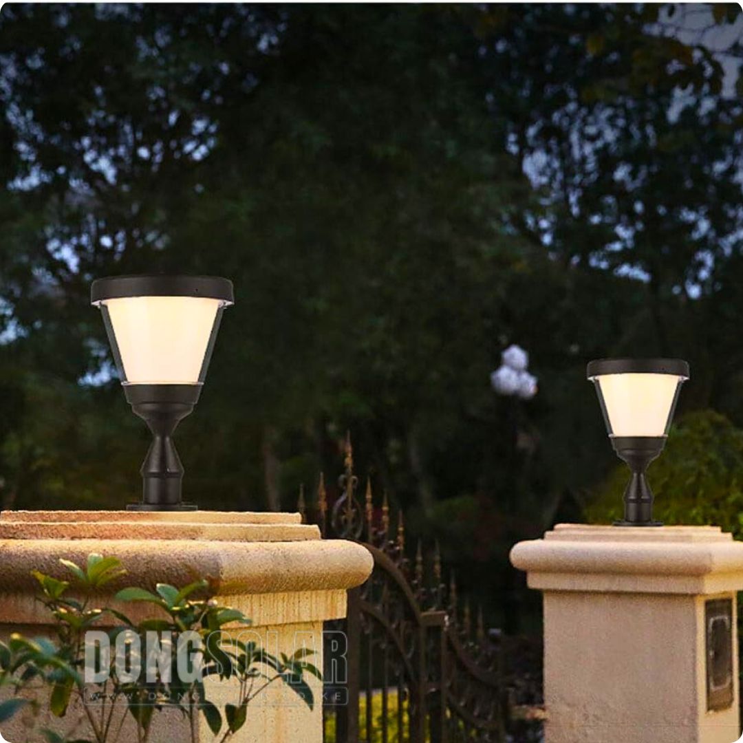 Solar Pillar Gate Light